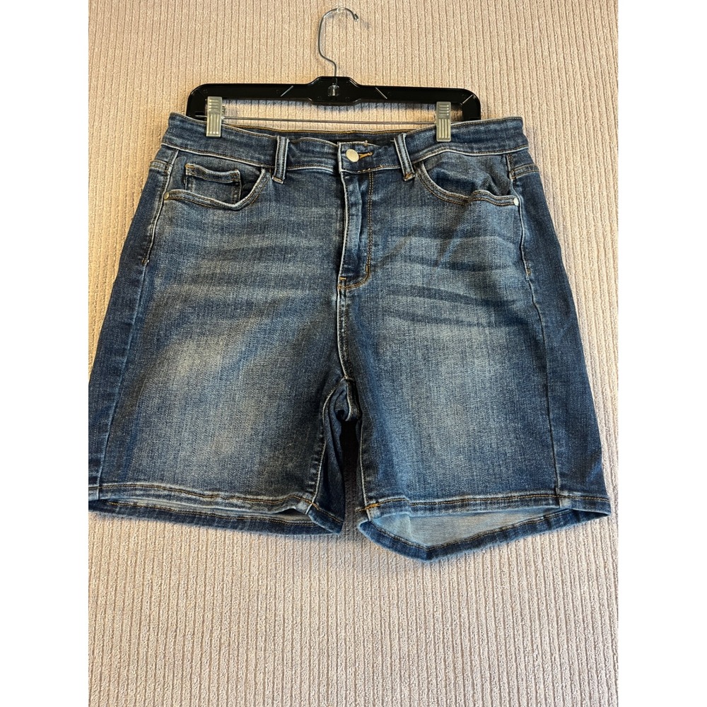 Judy Blue Denim Shorts Womens 1XL Jean High Rise Medium Wash Bermuda JB15222DK